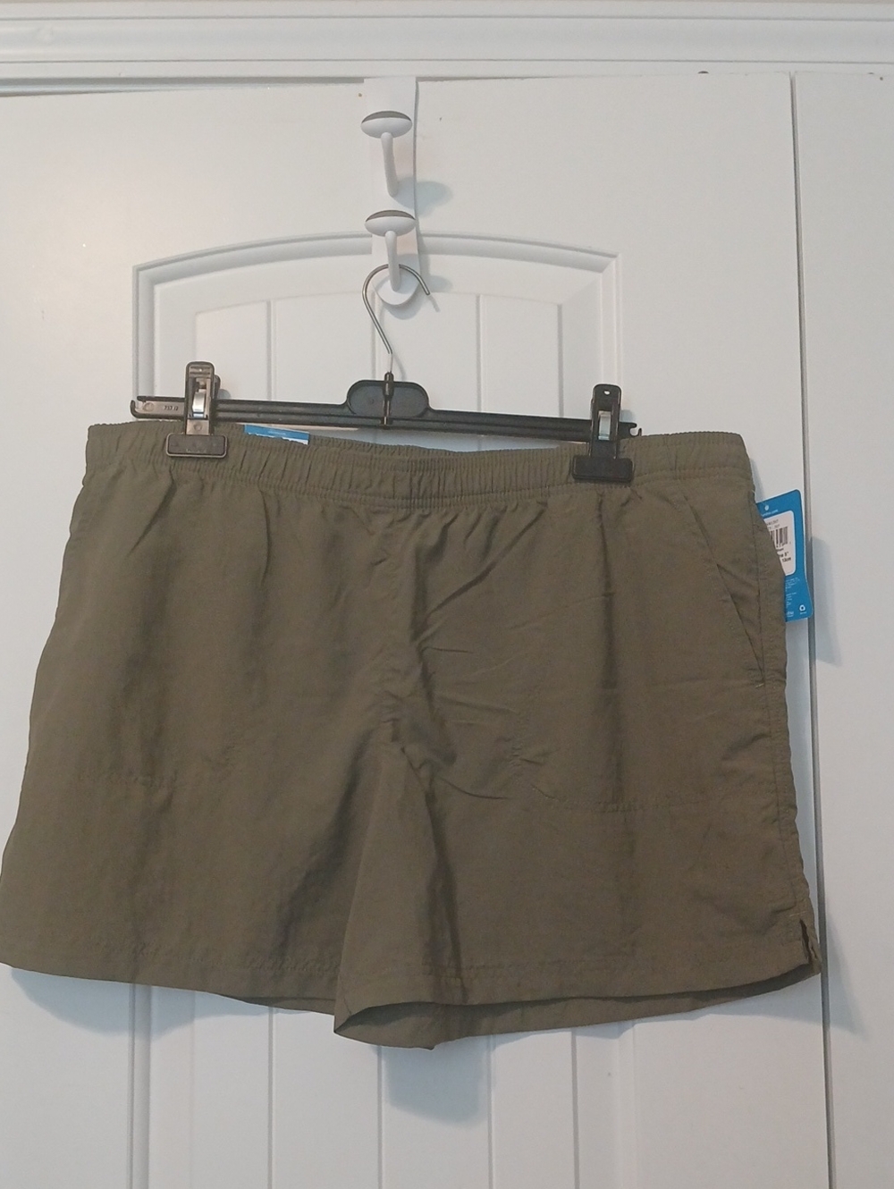 ☀️☀️Columbia Olive Green Casual Drawstring Shorts NWT